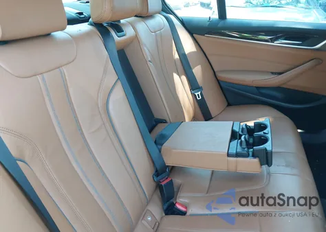 2019 BMW 530I xDrive z USA, uszkodzony, nr VIN WBAJA7C55KG909845